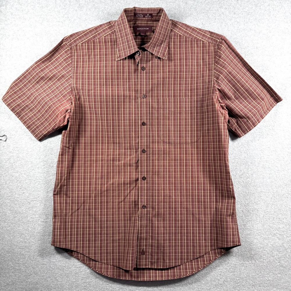 Nordstrom Smartcare Wrinkle Free Short Sleeve Button Down Plaid Shirt Size Sz. M